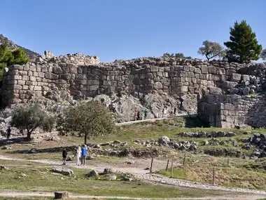 Κυκλώπεια τείχη της ακρόπολης των Μυκηνών
