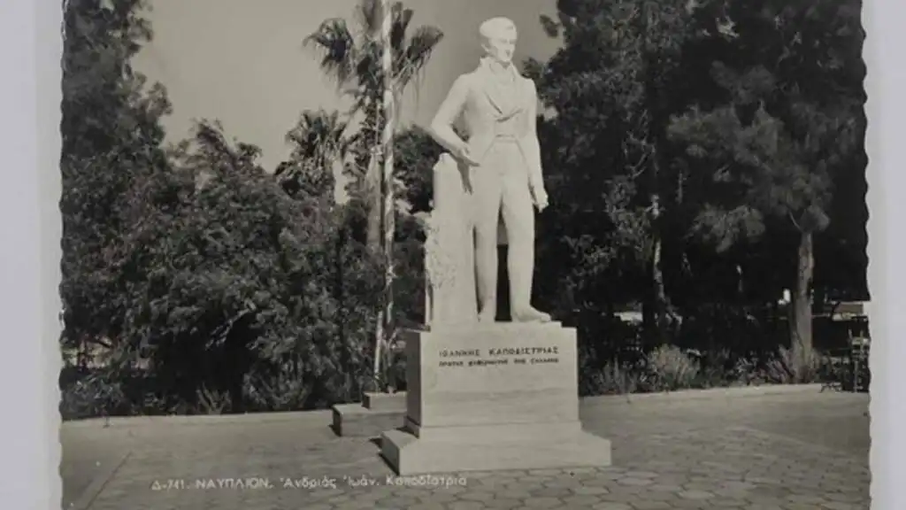 Historical B&W photo of Governor Ioannis Kapodistrias monument in Nafplio